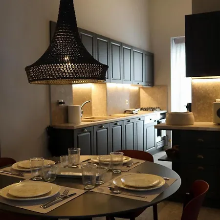 Thiseas Luxury Appartement *